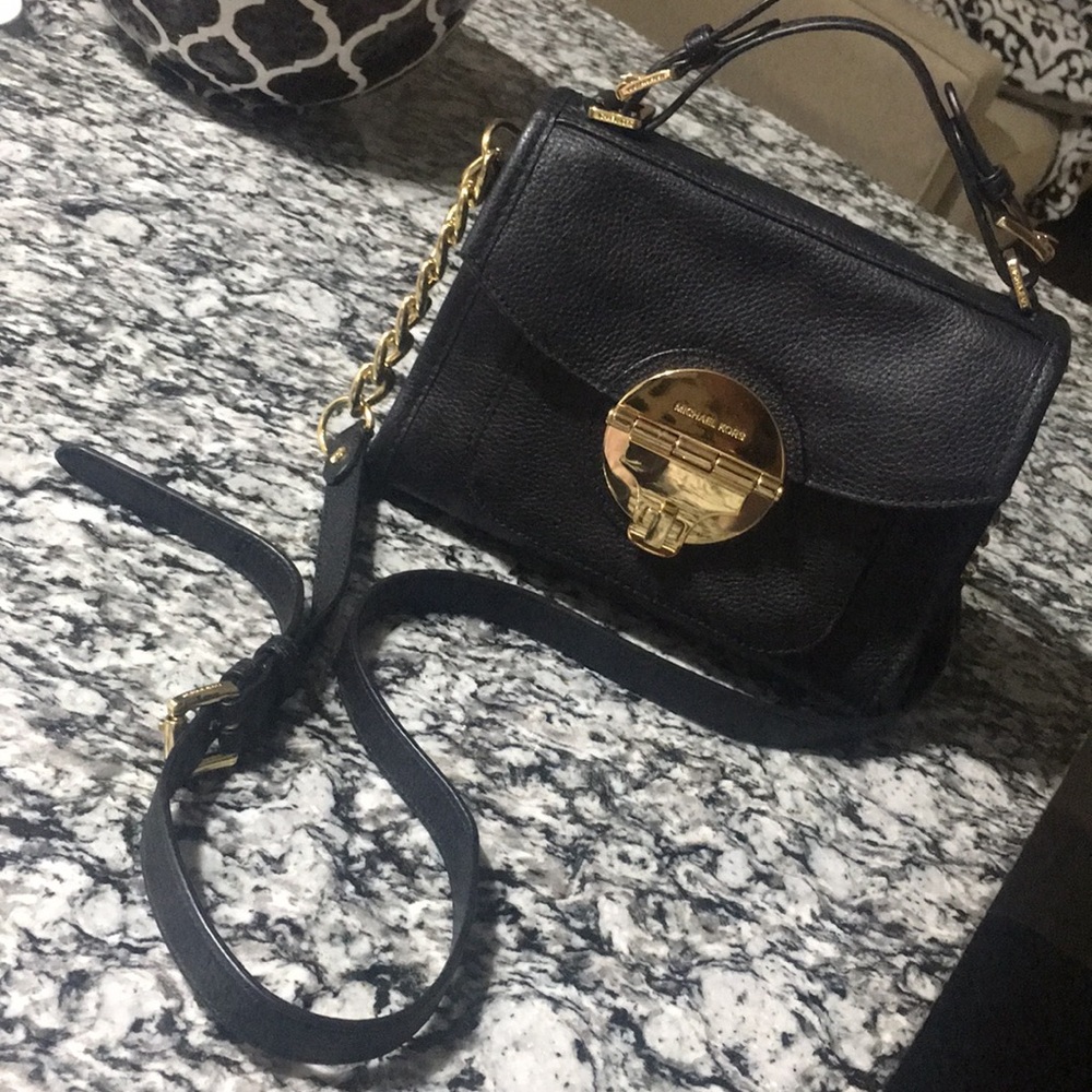 🖤Michael Kors crossbody purse🖤